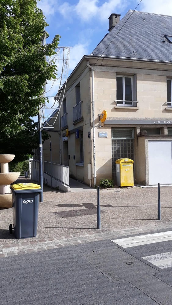 Photo du point La Poste BURES SUR YVETTE