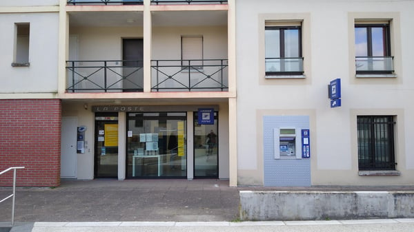 Photo du point La Poste SAINT GILLES