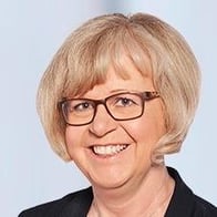 Christiane Sauer. Ihre Ansprechpartnerin für die Barmenia Versicherung in Hünfeld.