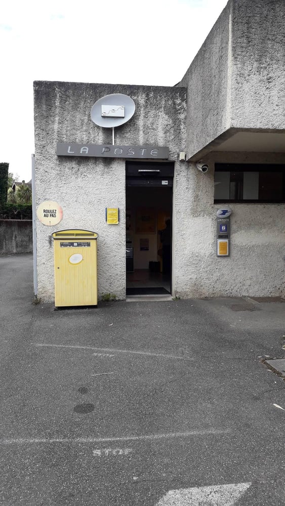 Photo du point La Poste LESCAR