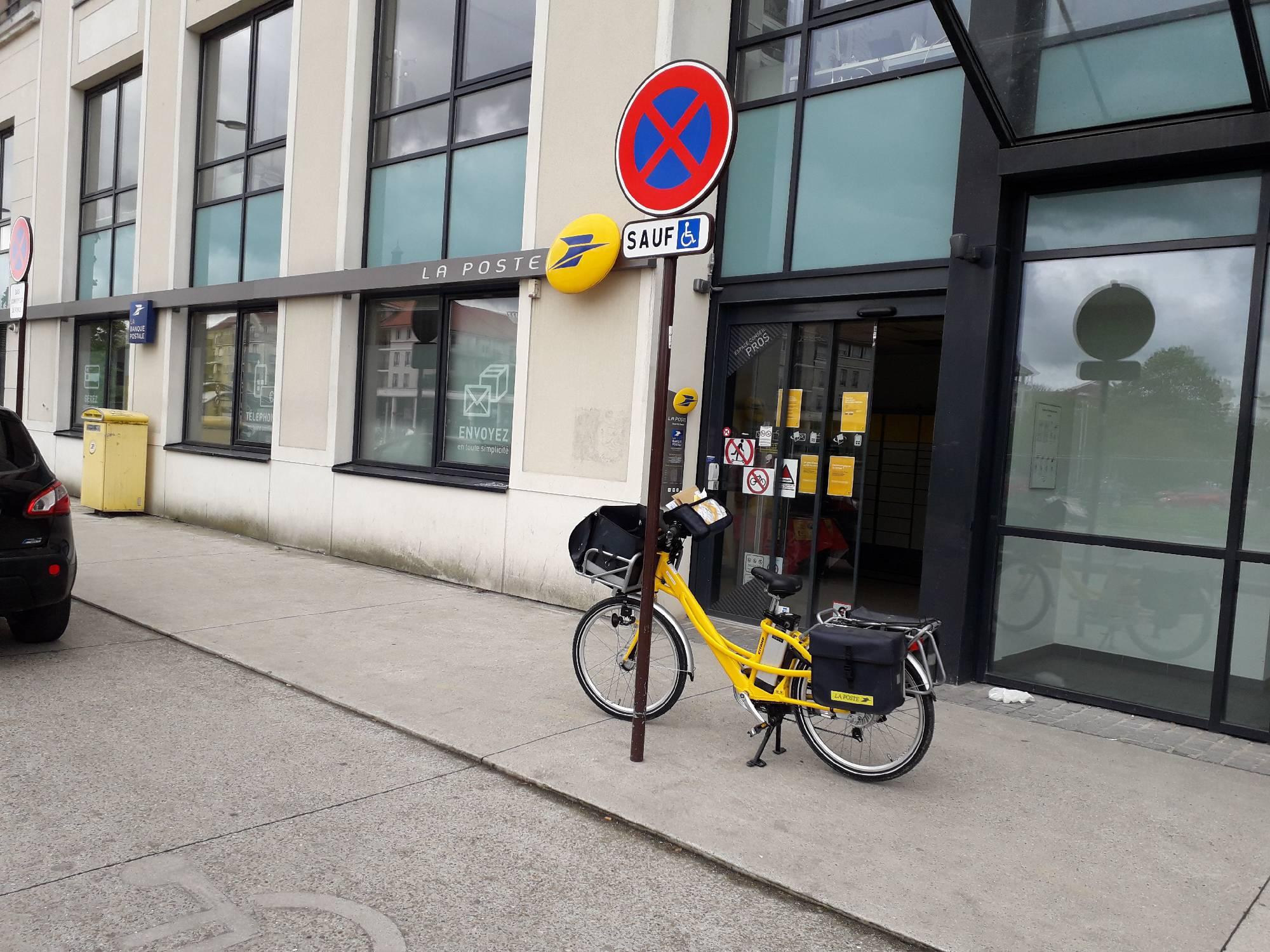 La Poste BUSSY ST (77600) La Poste