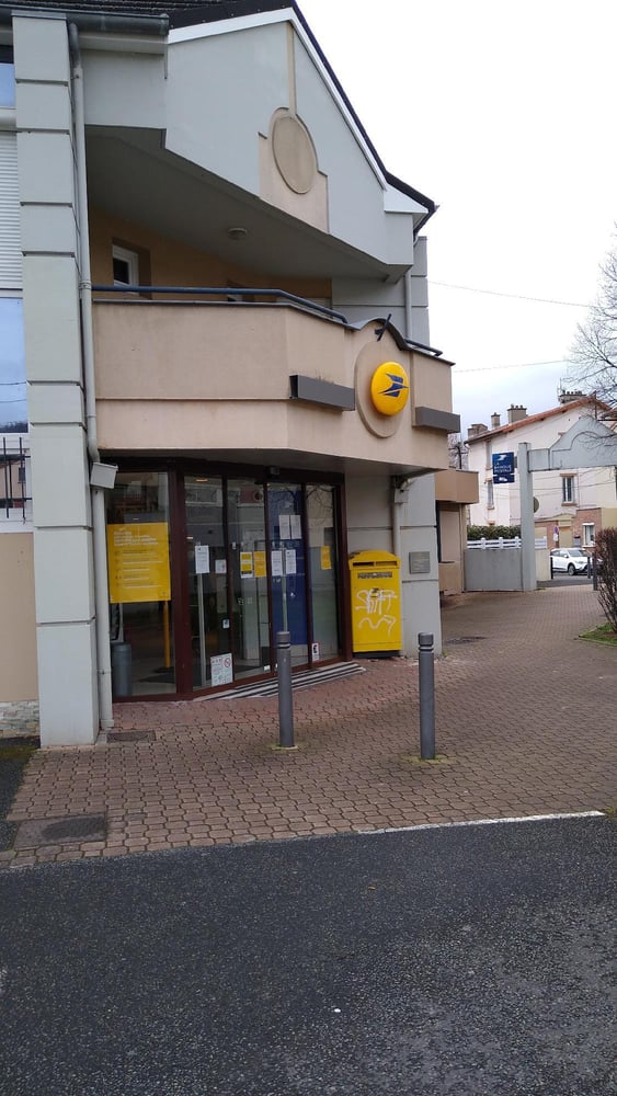 Photo du point La Poste CLERMONT FERRAND LA GLACIERE