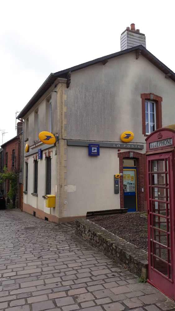 Photo du point La Poste LA FERRIERE AUX ETANGS