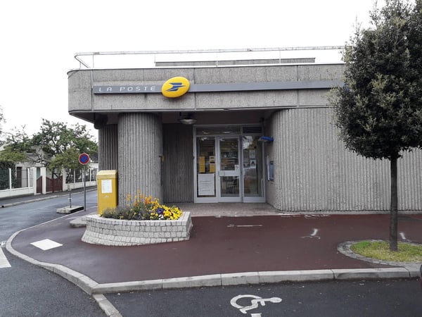 Photo du point La Poste SAINT PRIX