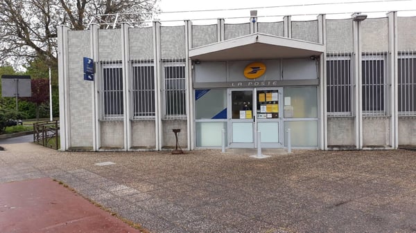 Photo du point La Poste CHAMPS SUR MARNE