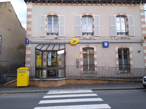 Photo du point La Poste SAINT GERMAIN LEMBRON