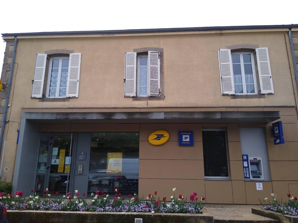 Photo du point La Poste LE BREUIL