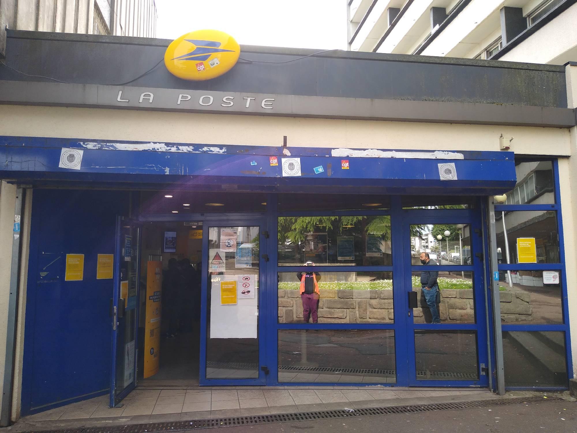 La Poste SARCELLES CHOLETTES (95200) - La Poste