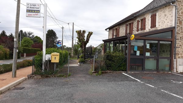 Photo du point La Poste Relais CHAMBORAND LEBLANC