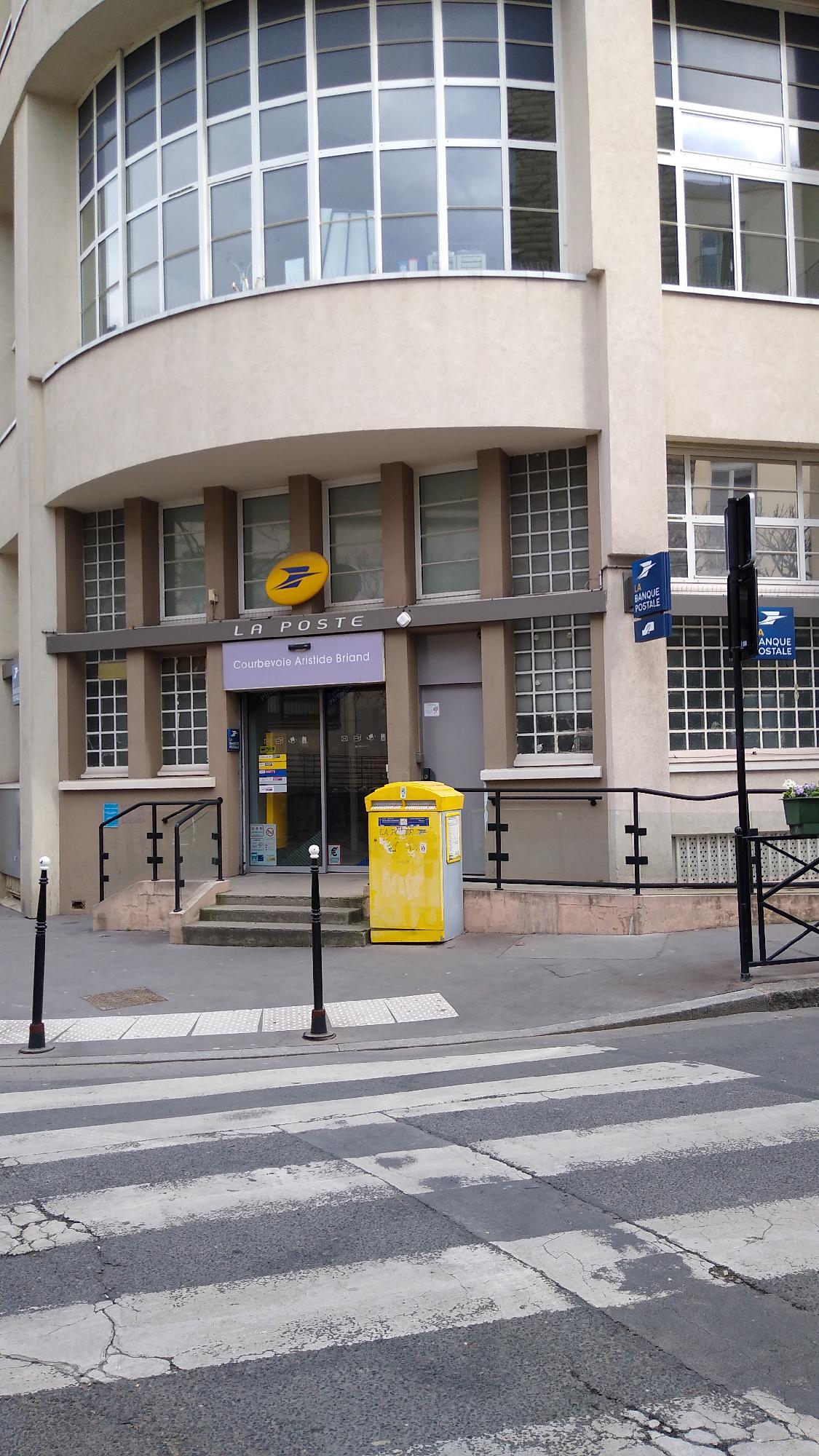 La Poste COURBEVOIE ARISTIDE BRIAND 92400 La Poste