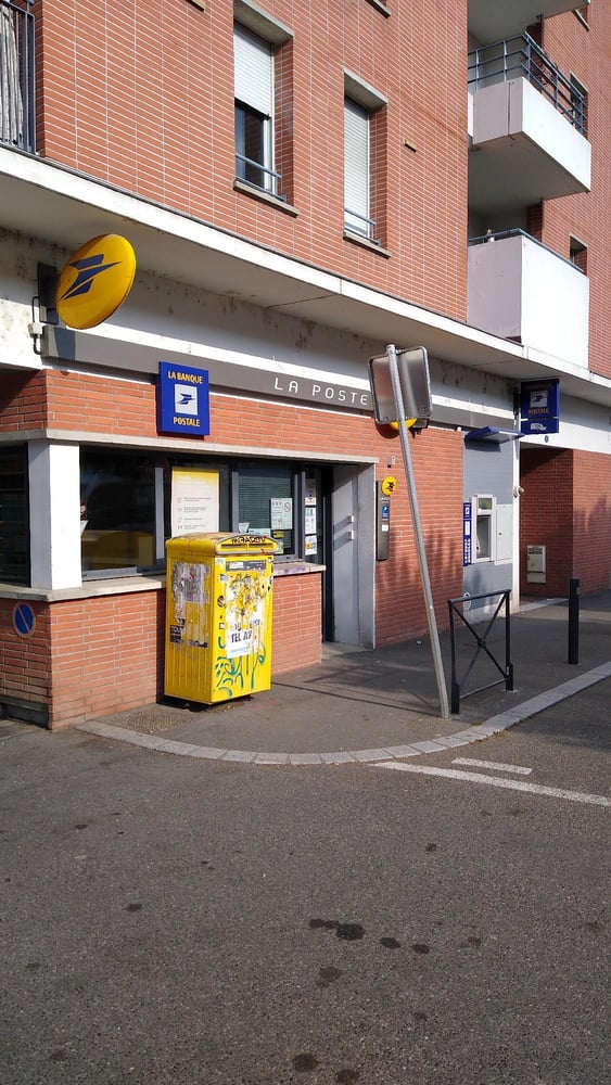 Photo du point La Poste TOULOUSE CROIX DE PIERRE