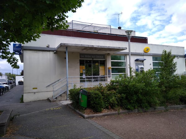 Photo du point La Poste LE MEE SUR SEINE