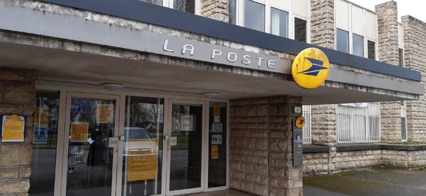 Photo du point La Poste CREIL VALOIS