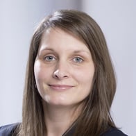 Sabrina Kroll. Ihre Ansprechpartnerin für die Barmenia Versicherung in Niederau.