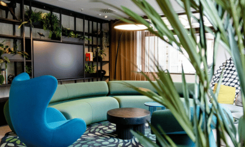 Google Cover Motel One One Lounge
