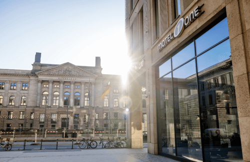 Hotel Motel One Berlin-Potsdamer Platz - Fassade