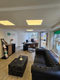 DEVK Versicherung Caner Tuncer in Mettmann: Büro Innenansicht