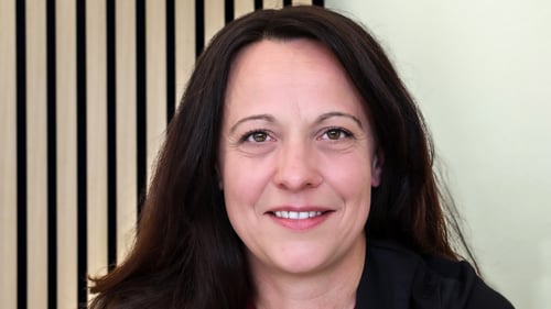 Foto Büromitarbeiterin Susanne Knop