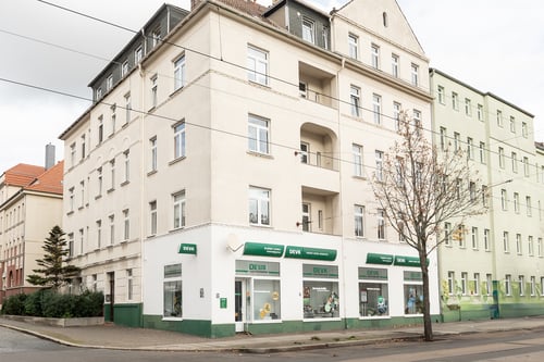 Das Foto zeigt unsere DEVK-Geschäftsstelle in der Bautzmannstr. 12 in 04315 Leipzig