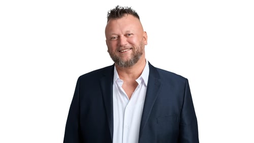 Agenturleiter Mark Schwarze der DEVK Geschäftsstelle Langenfeld
