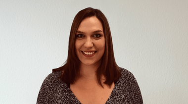 Innendienstmitarbeiterin Jasmin Schmitt, DEVK Versicherung Sinsheim