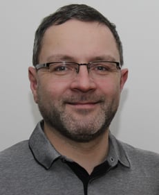 Agenturleiter Marcel Heber der DEVK Versicherung in Grimma