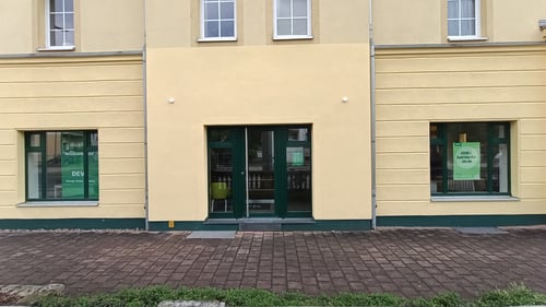 Außenansicht der DEVK-Agentur Schandauer Str. 94 in Dresden.