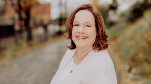 Bereichsleiterin Michaela Tratz - DEVK Versicherung in Wiehl