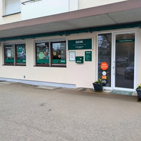 Außenansicht Versicherungsagentur Ljiljana Bogdanovic - DEVK Villingen-Schwenningen