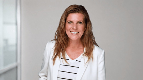 Google-Cover mit Bild der Agenturleiterin Susanne Gerards - DEVK Versicherung Pulheim Brauweiler