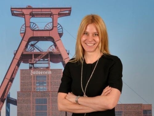 Gebietsdirektorin und Agenturleiterin Anita Mulder der DEVK Geschäftsstelle in Unna