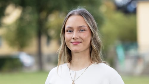 Bild der Auszubildenden, Lucy Palmer.