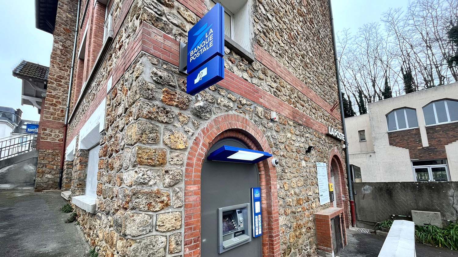 CPA ESSONNE 91 Bievres La Rue De Paris EUR 5,00 - FR