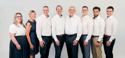 Team der WEINZIERL Versicherungsbüro GmbH in Sinzing