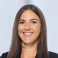 Chiara Dykgers. Ihre Ansprechpartnerin für die Barmenia Versicherung in Wuppertal.