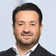 Murat Özdemir. Ihr Ansprechpartner für die Barmenia Versicherung in Pforzheim.