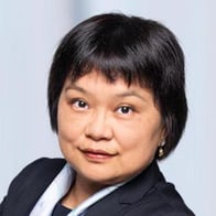 Miao Li. Ihre Ansprechpartnerin für die Barmenia Versicherung in Aachen.