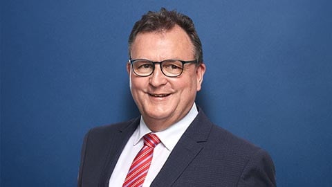Hauptvertreter Helmut Melzian