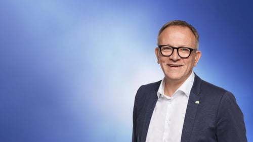 Hauptvertreter Uwe Brunn