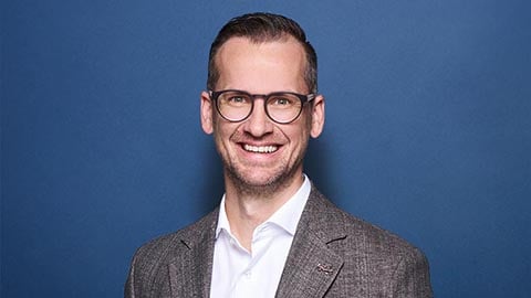 Hauptvertreter Dennis Wittkötter