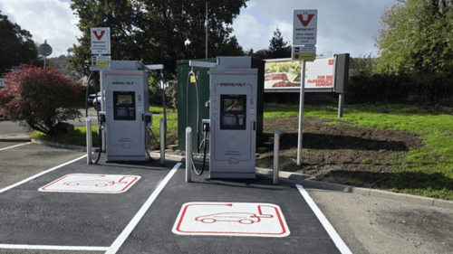 Ultra Rapid EV charging Mcdonalds Swansea SA6 8DU