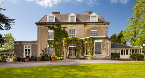 Image of the exterior at Mercure Bristol North The Grange Hotel