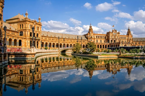Seville şehrindeki tüm otellerimiz