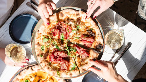 Quindici Trattoria Rouen, restaurant italien ouvert tous les jours, proposant une cuisine faite maison en plein centre de Rouen à deux pas de la cathédrale.