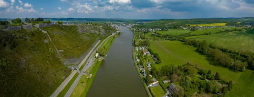 Tous nos hôtels à Givet