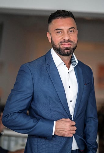 Agenturleiter Mahmoud Nabu - SIGNAL IDUNA Agentur Mahmoud Nabu - Versicherung in Sprockhövel