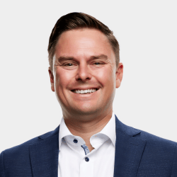 Philip Wessinger
Signal Iduna 
Bezirksdirektion Wessinger und Team Kämpfelbach Bilfingen