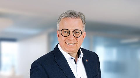 Martin Pietzko, Agenturinhaber
