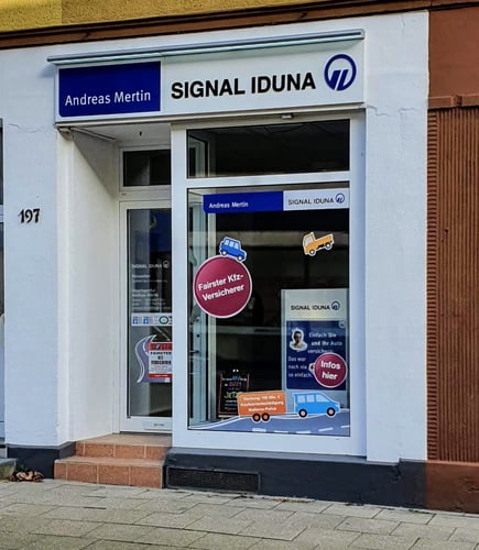 Der Eingang meiner Agentur. Herzlich Willkommen.