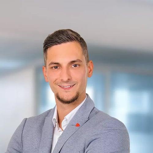 Julian Toczkowski - Berater Bezirksdirektion Steffen Kroll in Berlin